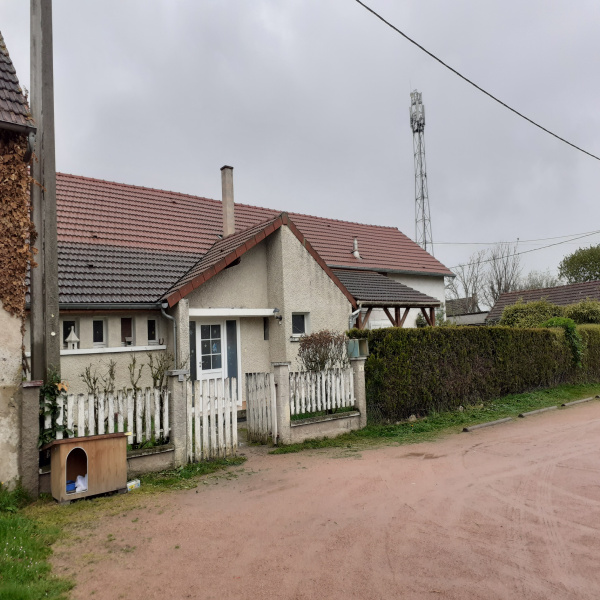 Offres de vente Maison de village Servilly 03120