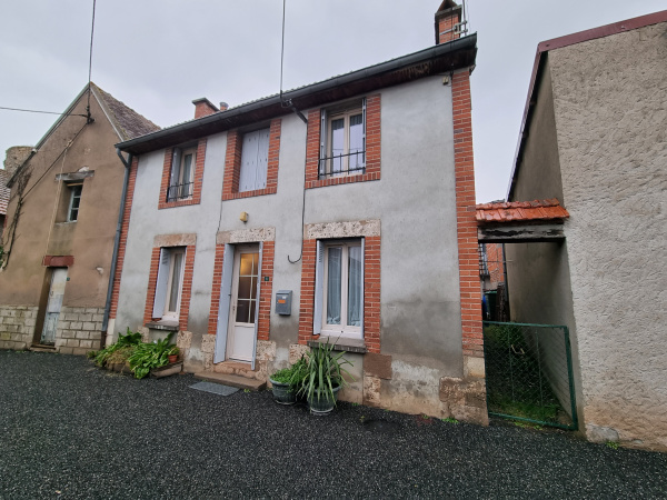 Offres de vente Maison de village Jaligny-sur-Besbre 03220